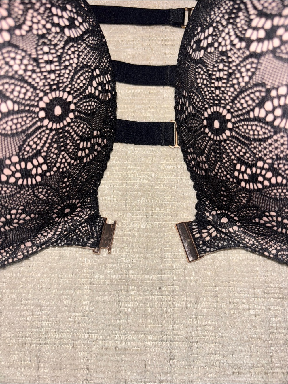 Victoria’s Secret 38D Very Sexy Black Lace Caged Racerback Push Up Bra Romance - Picture 9 of 16
